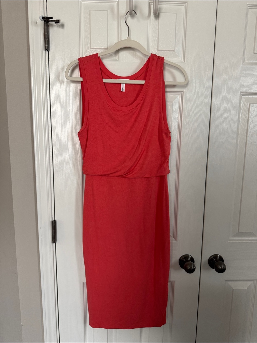Sleeveless Red Knit Midi Dress